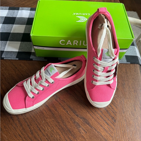 Cariuma OCA‎ Low Pink Lemonade Canvas Sneakers - Picture 6 of 11